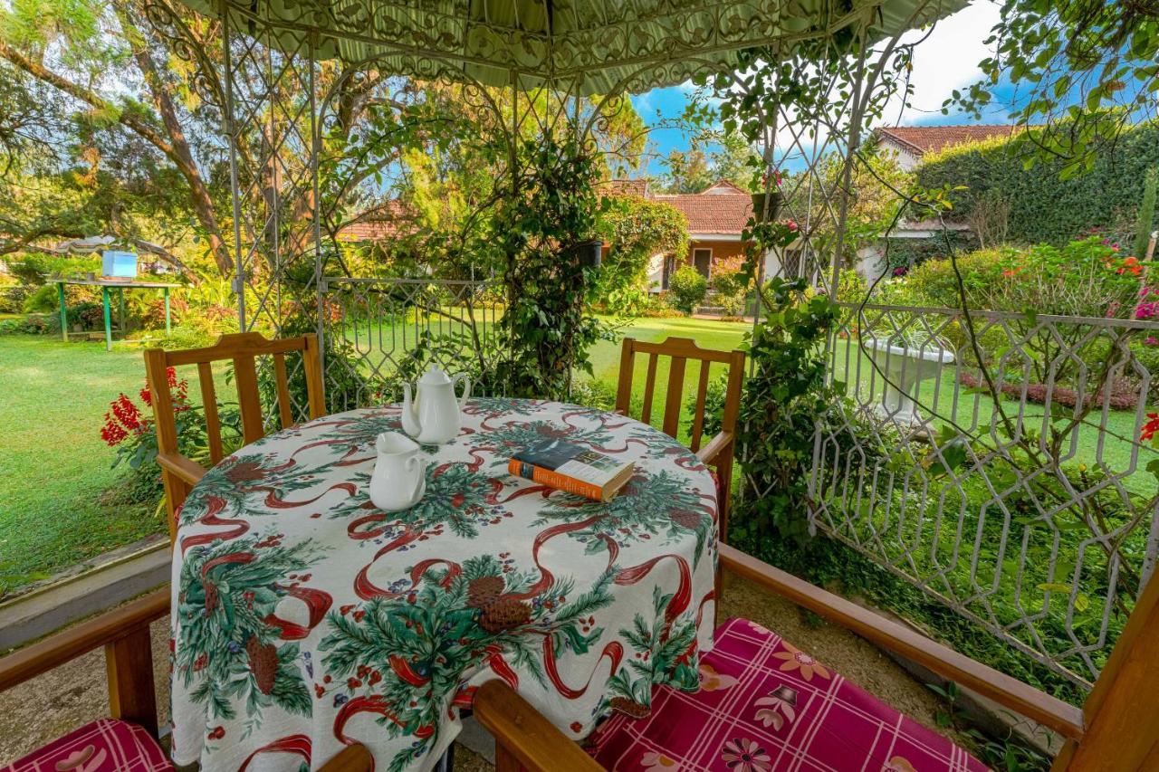 Belvilla The School Estate- Luxury Heritage Home In 200 Acres Madikeri Exteriér fotografie